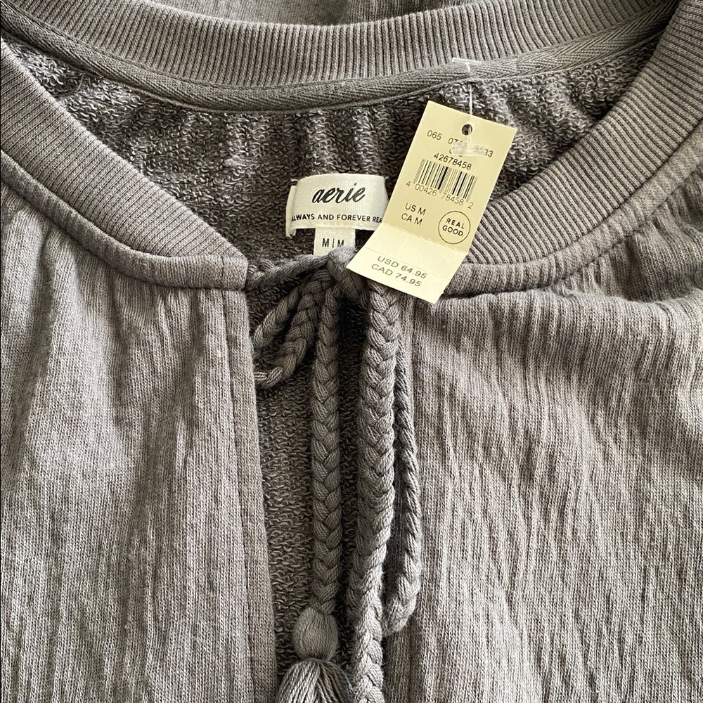 NWT Aerie Gray Oversized V-Neck Sweatshirt with braided Drawstrings - Picture 10 of 10